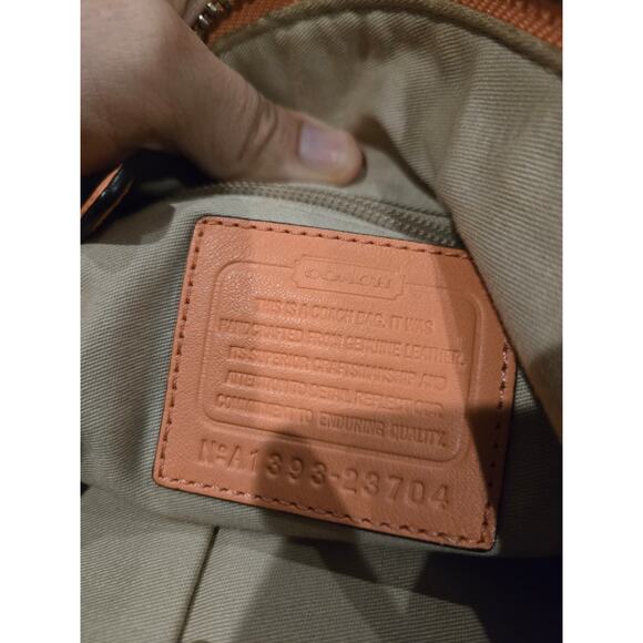 Coach Legacy Courtenay Hobo Bag Coral Sand Perforated Leather - Picture 9 of 11